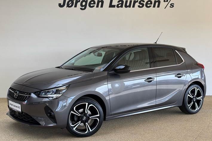 Sort Opel Corsa fra 2021