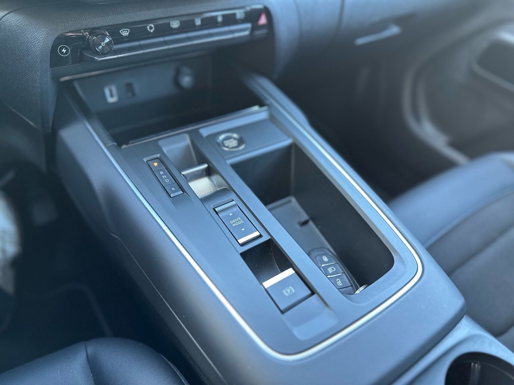 Grå Citroën C5 Aircross fra 2022