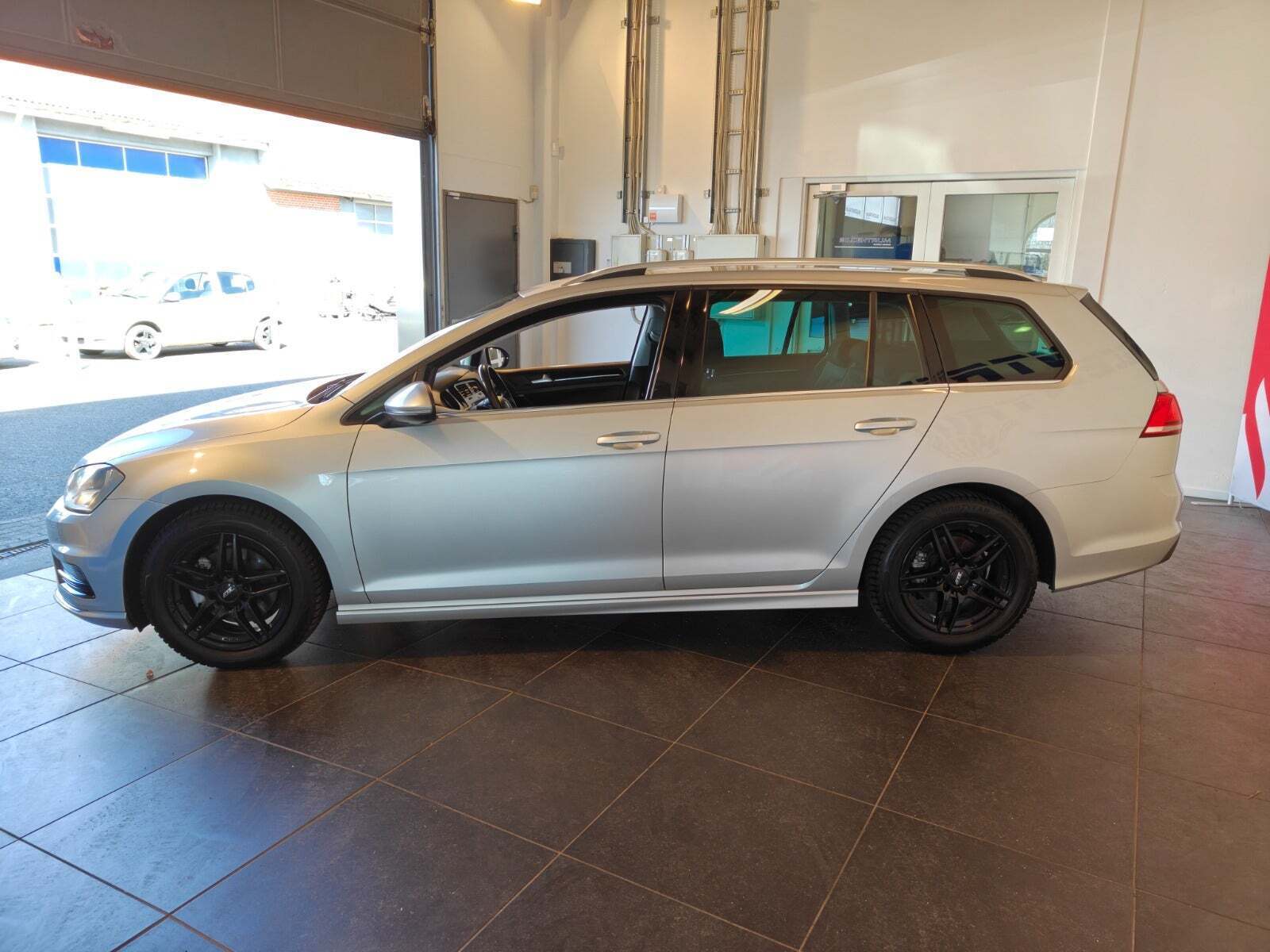 VW Golf VII 1,4 TSi 150 R-line Variant DSG BMT