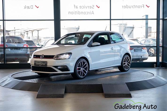 Hvid VW Polo fra 2015