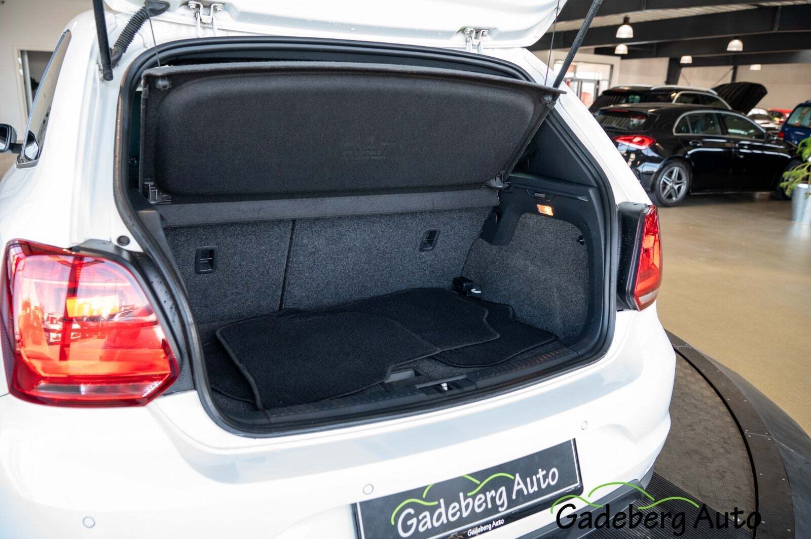 Hvid VW Polo fra 2015