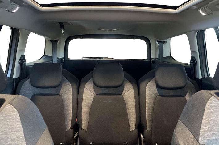 Grå Citroën Grand C4 SpaceTourer fra 2019