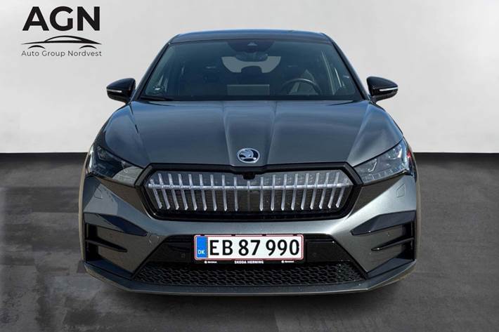 Grå Skoda Enyaq fra 2024