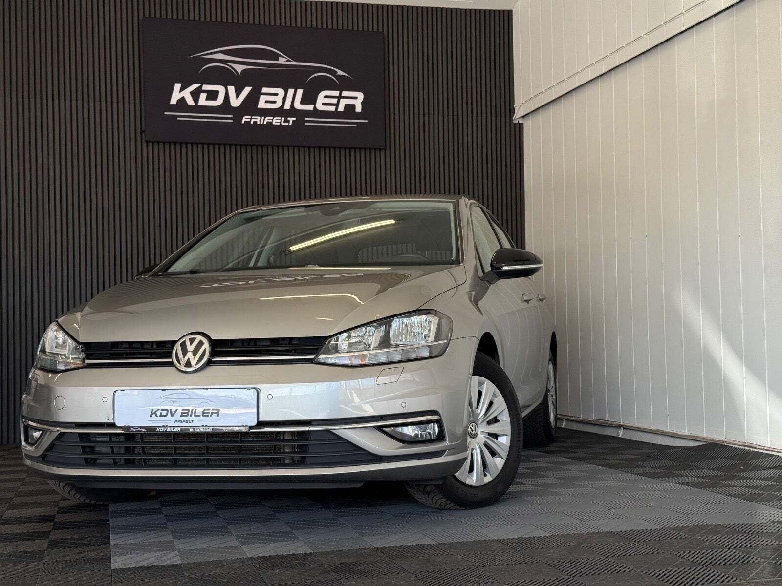 Sølv VW Golf VII fra 2019