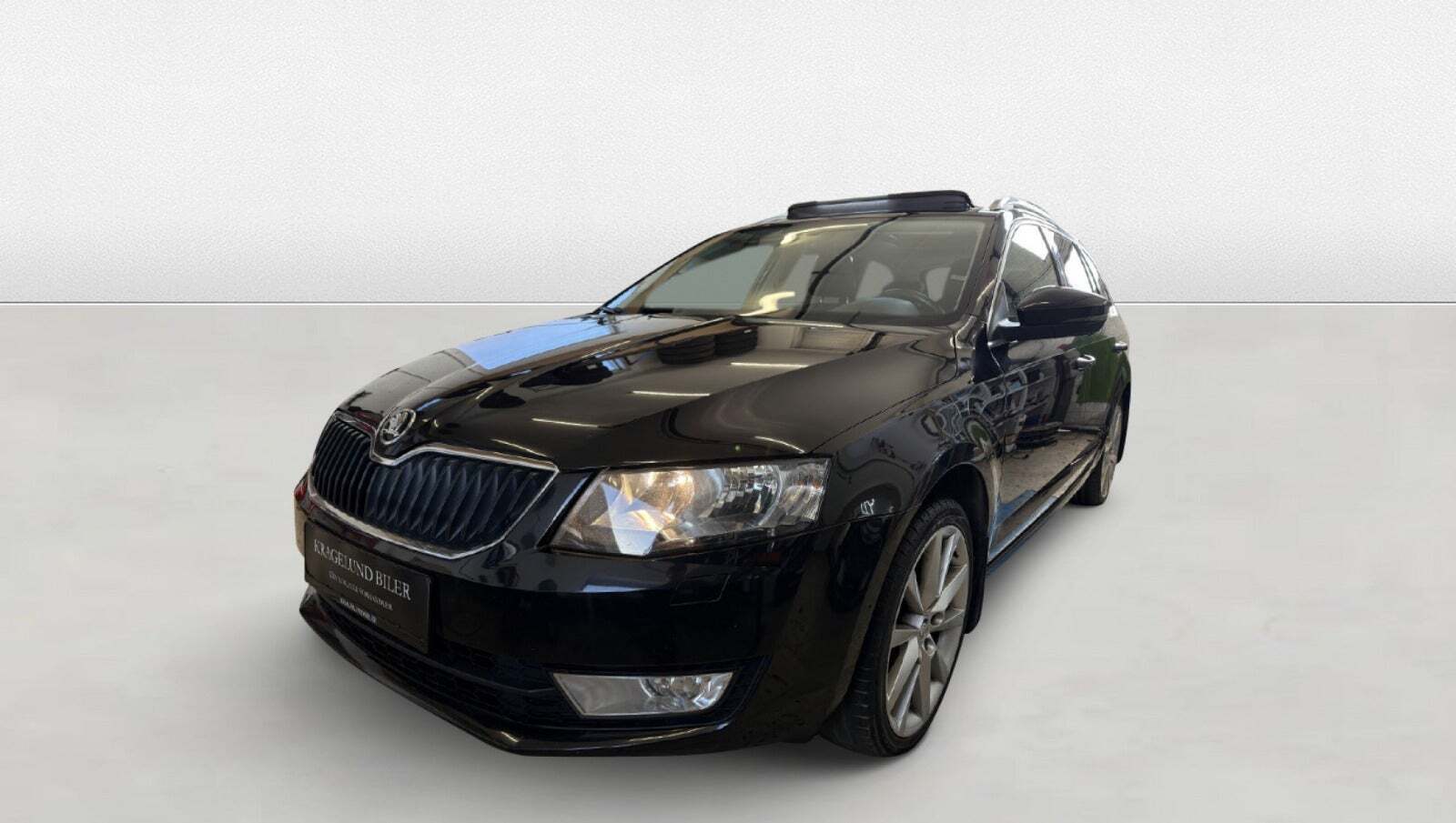 Grøn Skoda Octavia fra 2015