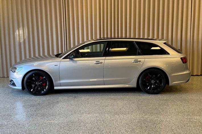 Grå Audi A6 fra 2018