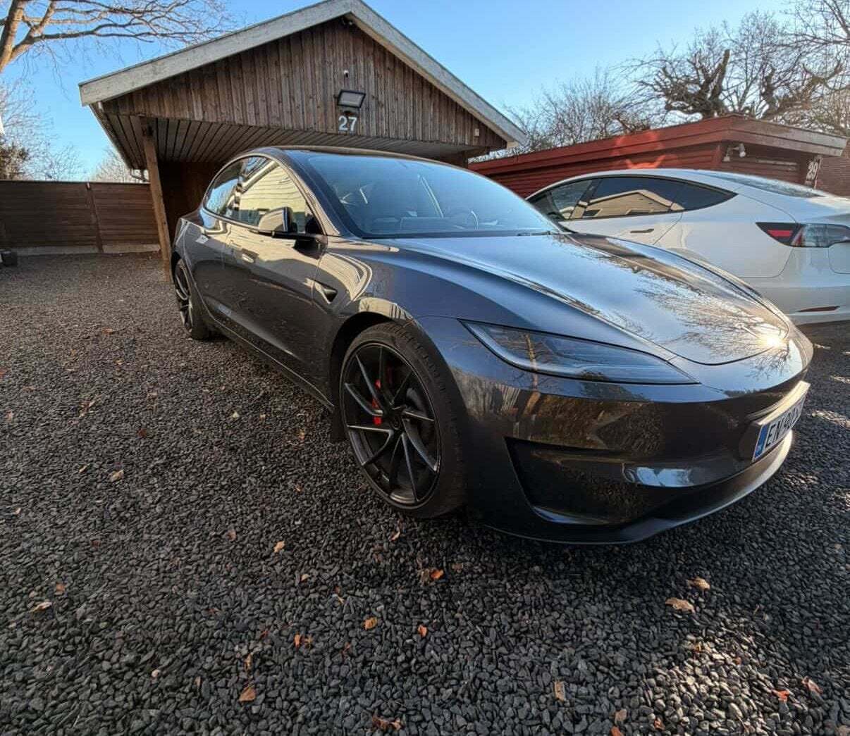 Tesla Model 3 Performance AWD