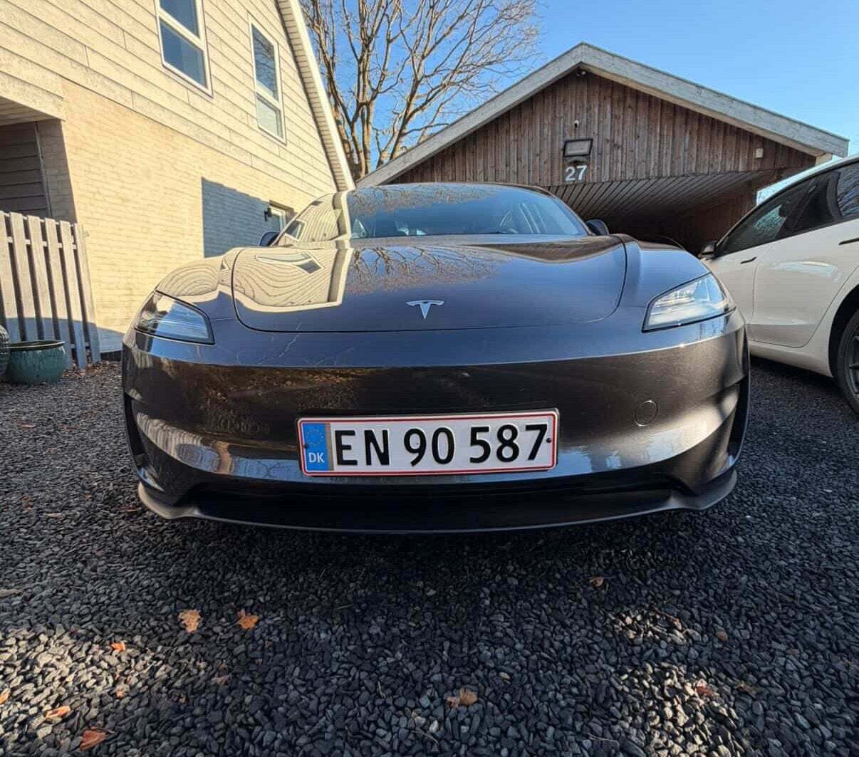 Tesla Model 3 Performance AWD