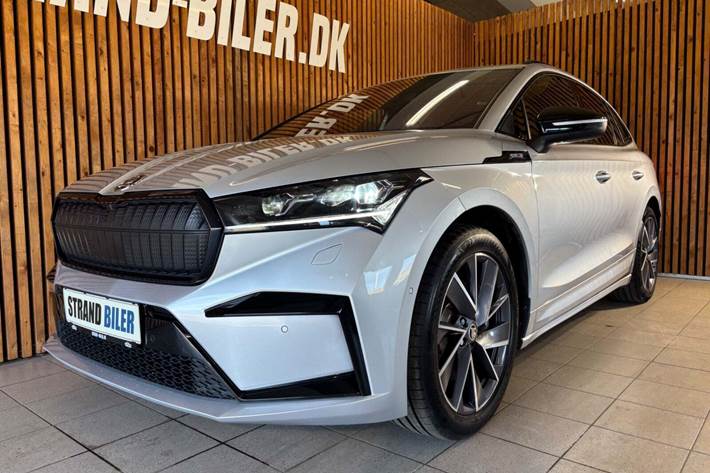 Sølv Skoda Enyaq fra 2023