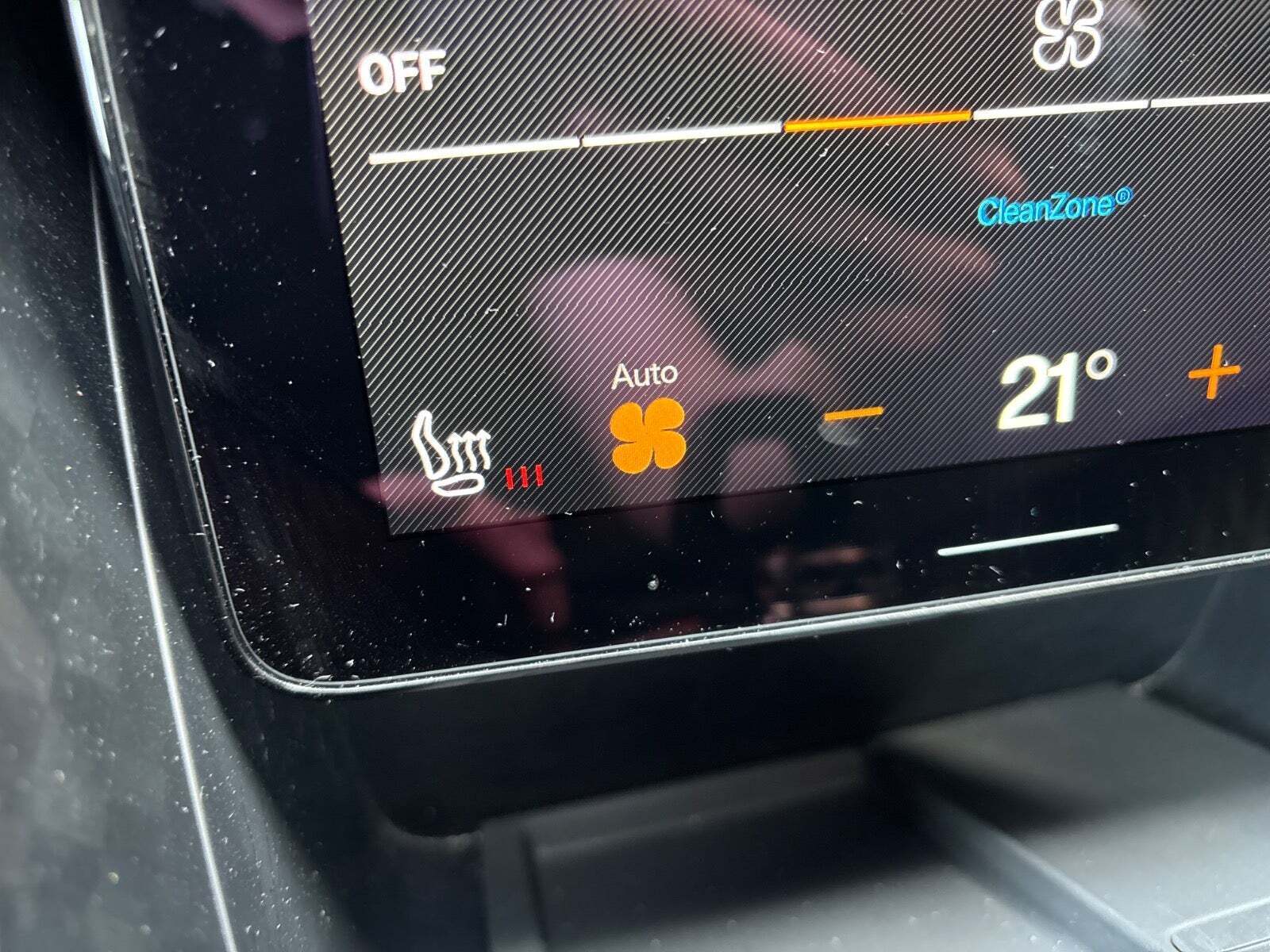 Blå Polestar 2 fra 2023