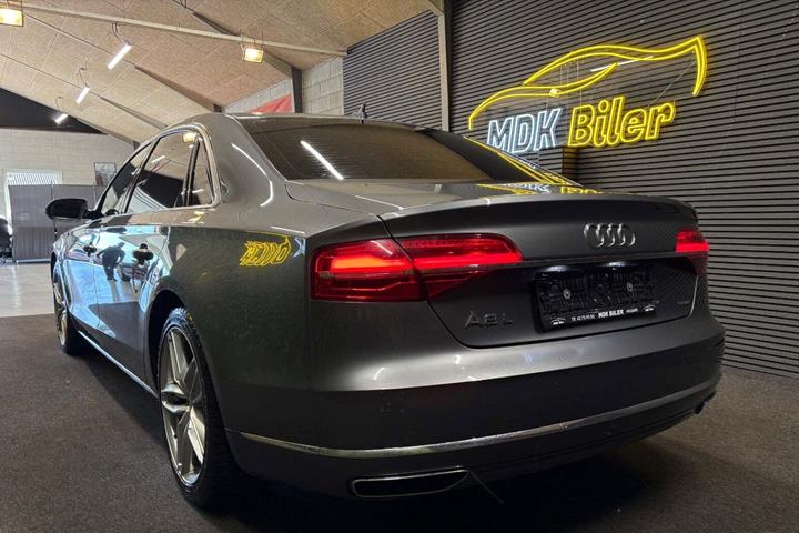 undefined Audi A8 fra 2017