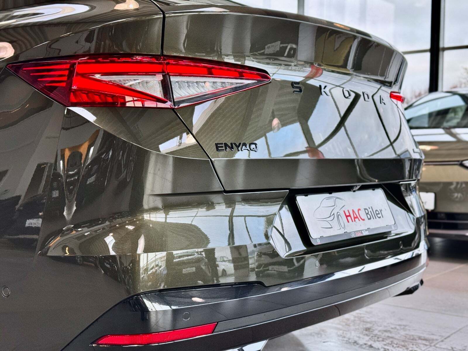 Grøn Skoda Enyaq fra 2026