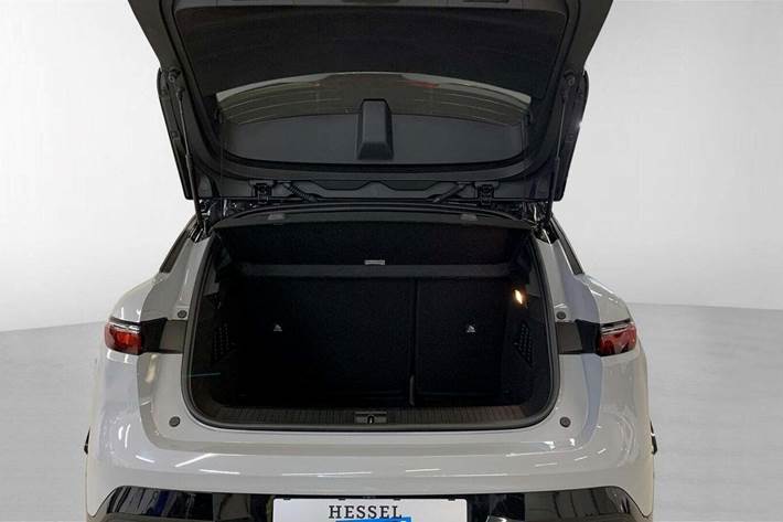 Grå Renault Megane E-Tech fra 2023