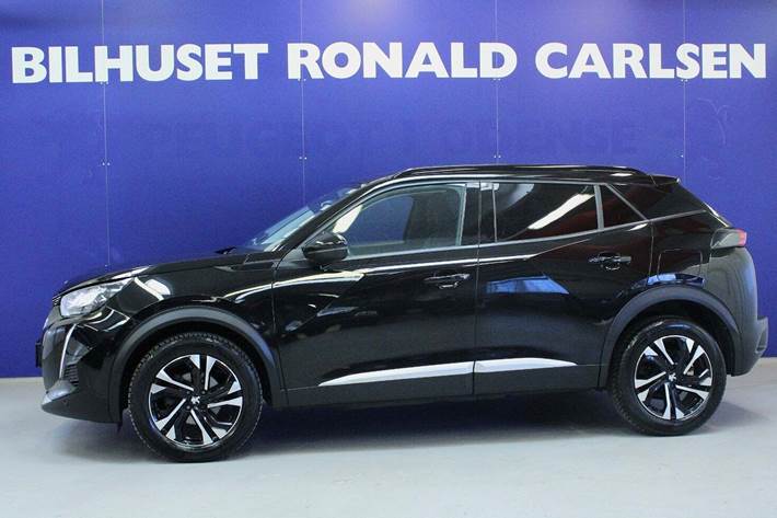 Sort Peugeot 2008 fra 2020