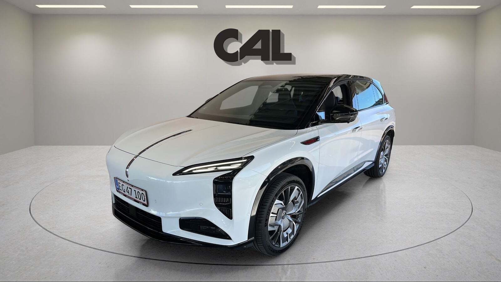 Hongqi EHS7 111 Exclusive