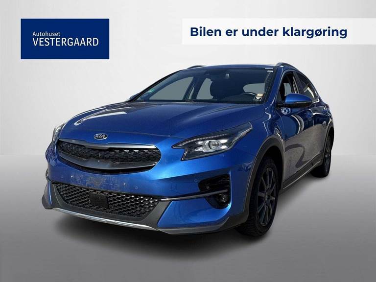 Kia XCeed 1,6 PHEV Upgrade Intro DCT