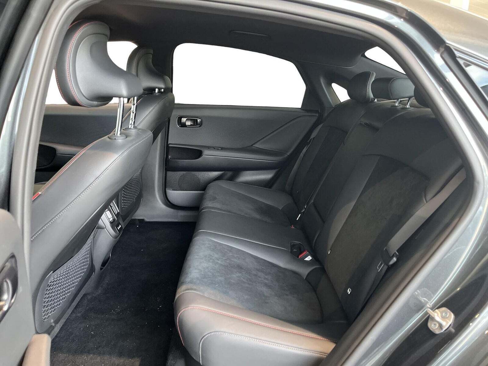 Hyundai Ioniq 6 84 N Line+ AWD