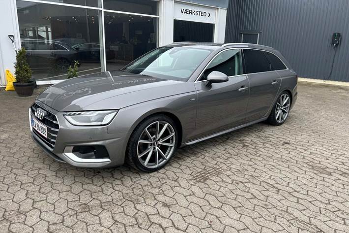 Grå Audi A4 fra 2020