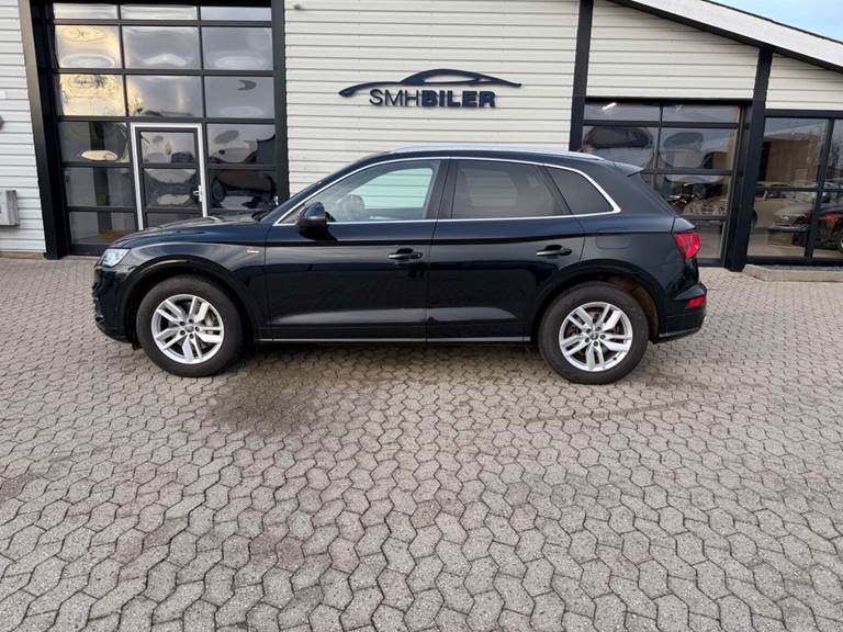 Audi Q5 55 TFSi e S-line quattro S-tr. Van
