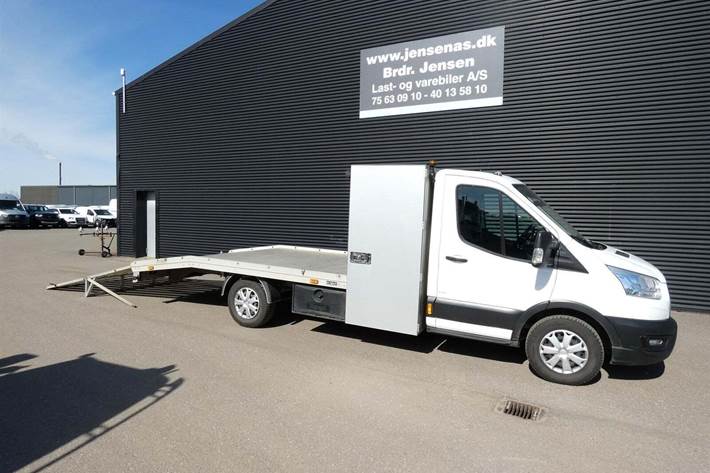Hvid Ford Transit 350 L3 Chassis fra 2021