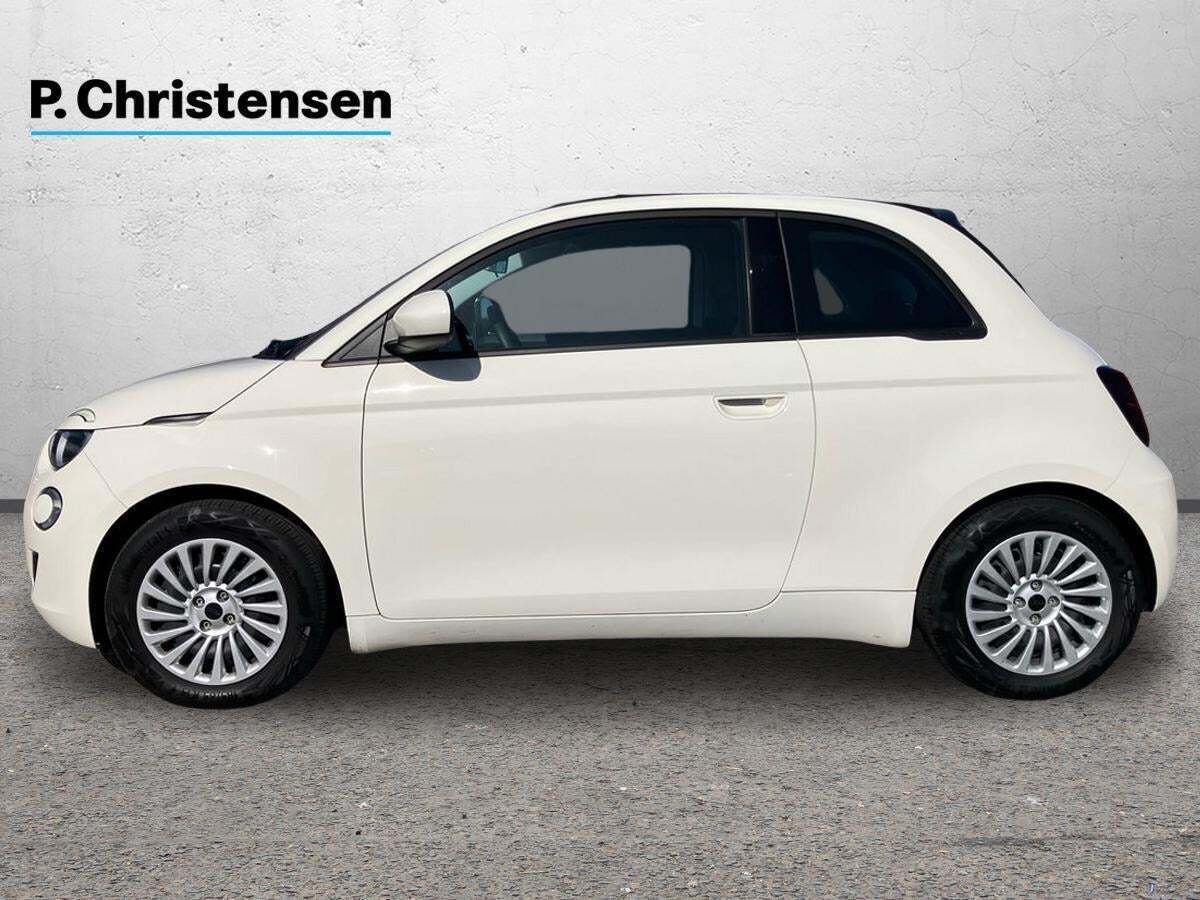Fiat 500e 42 Icon Cabrio