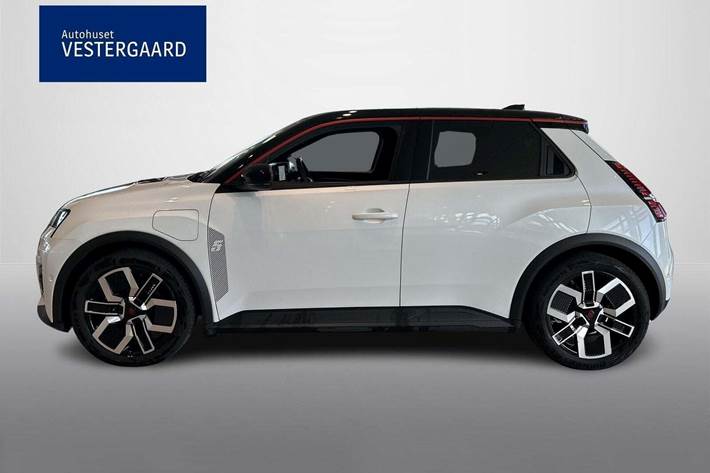 Hvid Renault 5 E-Tech fra 2025