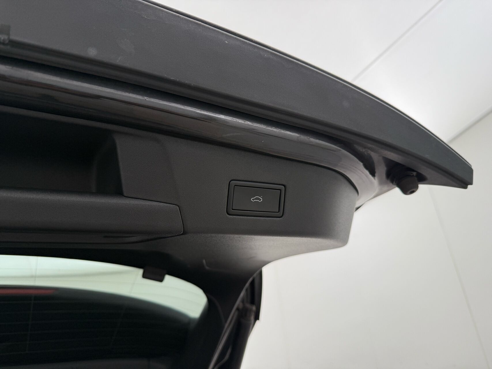 Grå VW ID.4 fra 2021