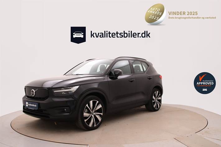 Sort Volvo XC40 fra 2020 set udefra
