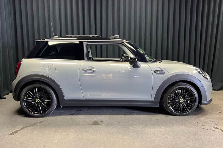 Grå Mini Cooper fra 2022