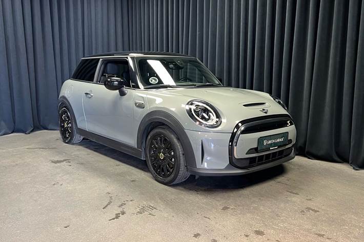 Grå Mini Cooper fra 2022