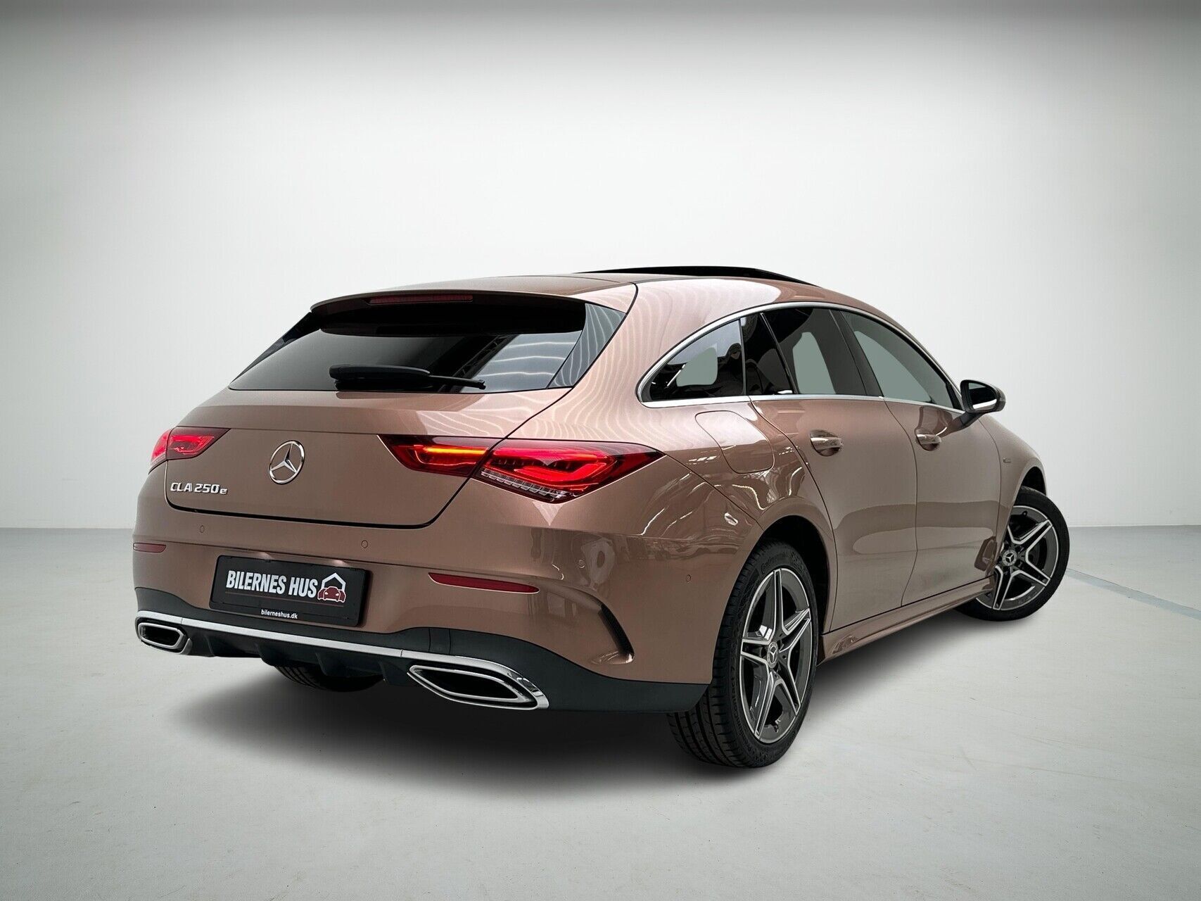 Mercedes CLA250 e 1,3 Shooting Brake Plugin-hybrid AMG Line 8G-DCT 218HK Stc 8g Aut.