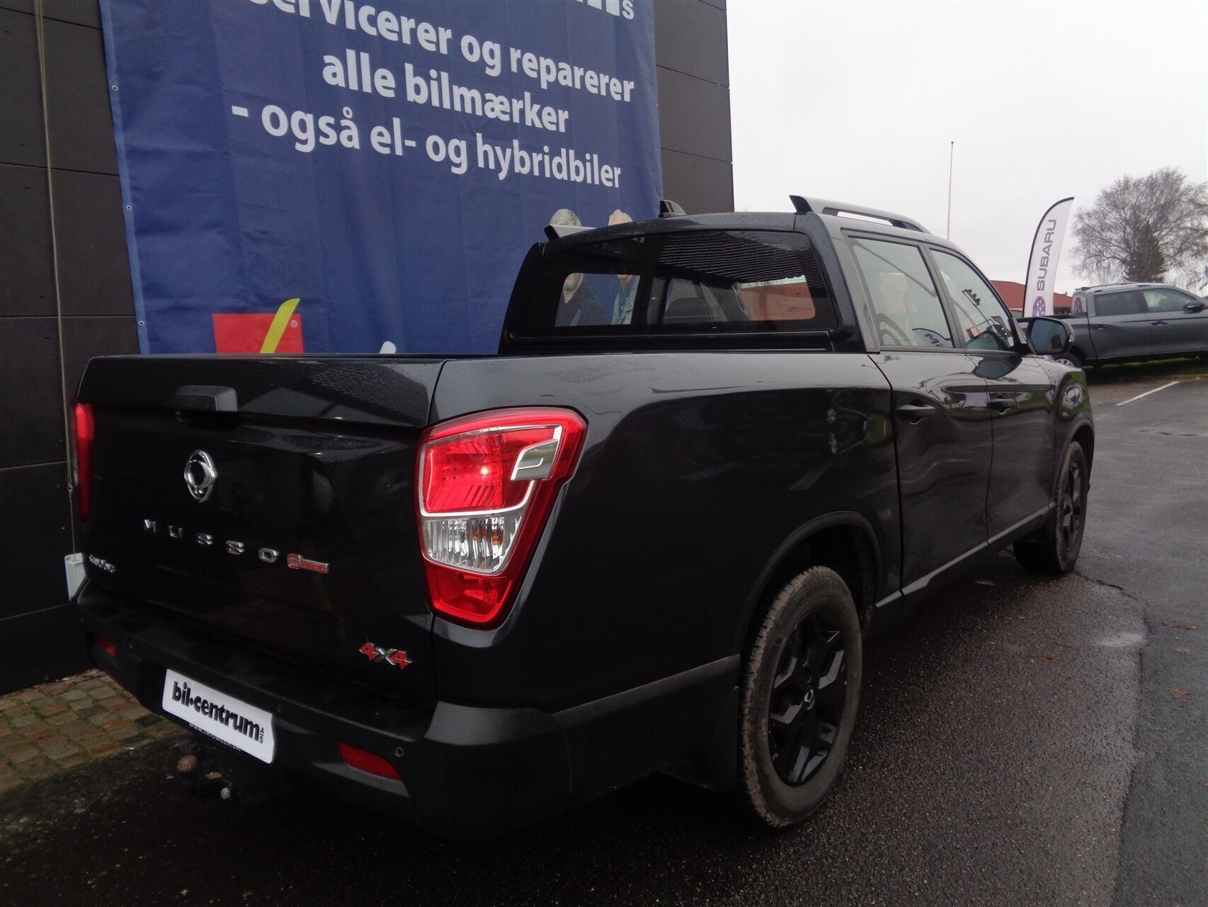 Sort KGM Musso Grand fra 2023