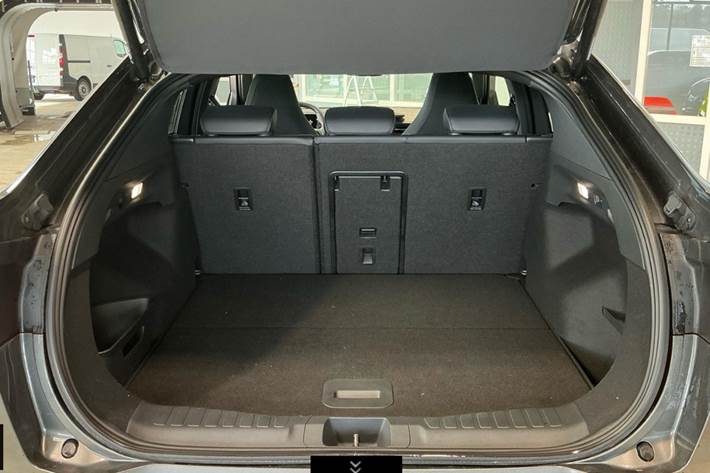 Grå Ford Capri fra 2025