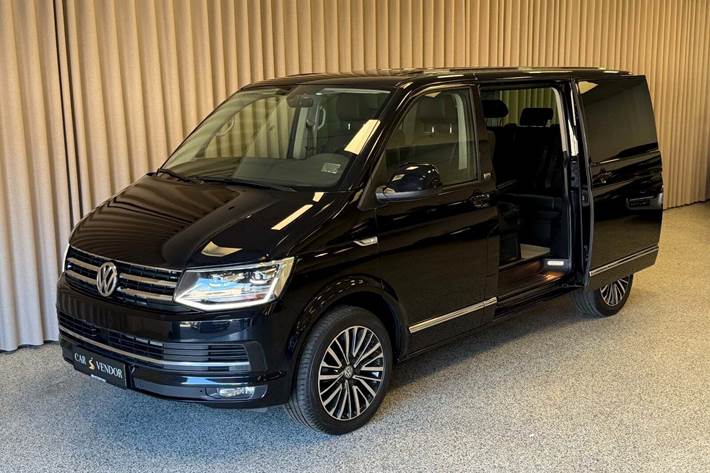 Sort VW Multivan fra 2017