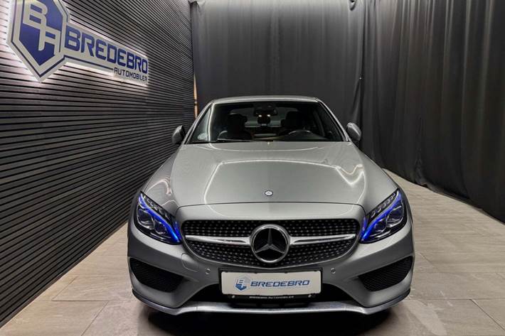 Grå Mercedes C180 fra 2014