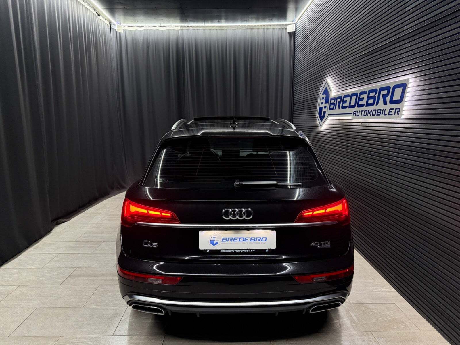 Audi Q5 40 TDi S-line quattro S-tr.