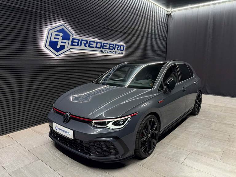 VW Golf VIII 2,0 GTi DSG