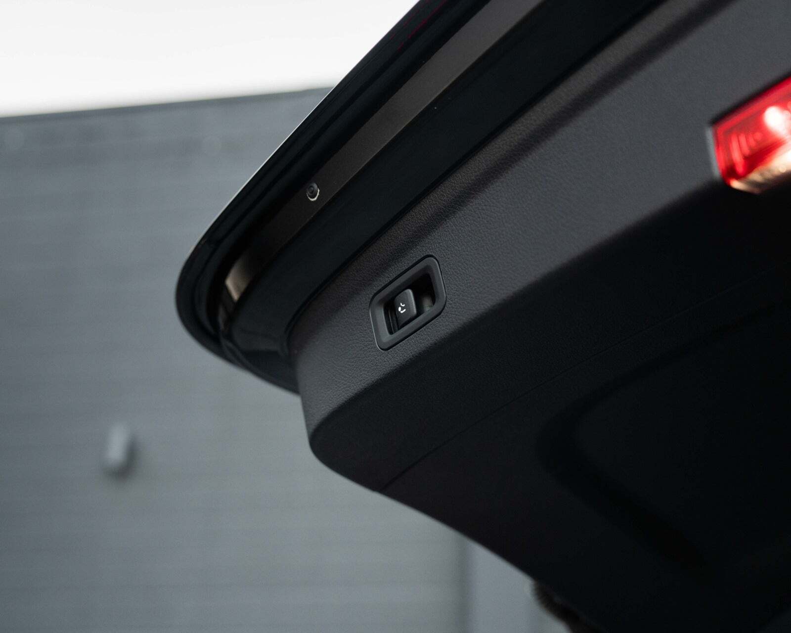 Sort Mercedes GLE350 e fra 2022