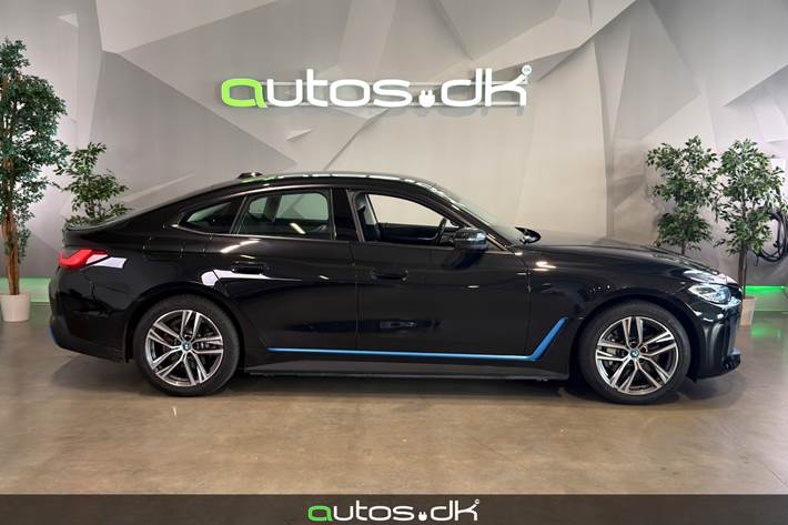 Sort BMW i4 fra 2022