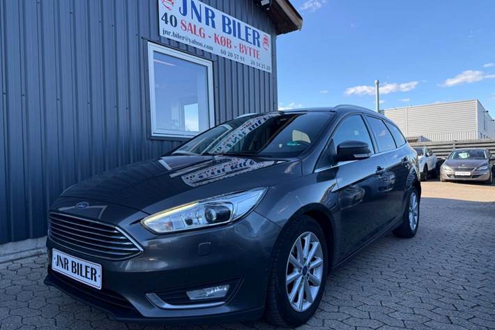 undefined Ford Focus fra 2017 set udefra