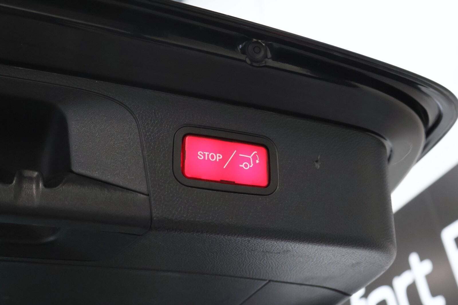 Sort Mercedes GLC220 d fra 2017