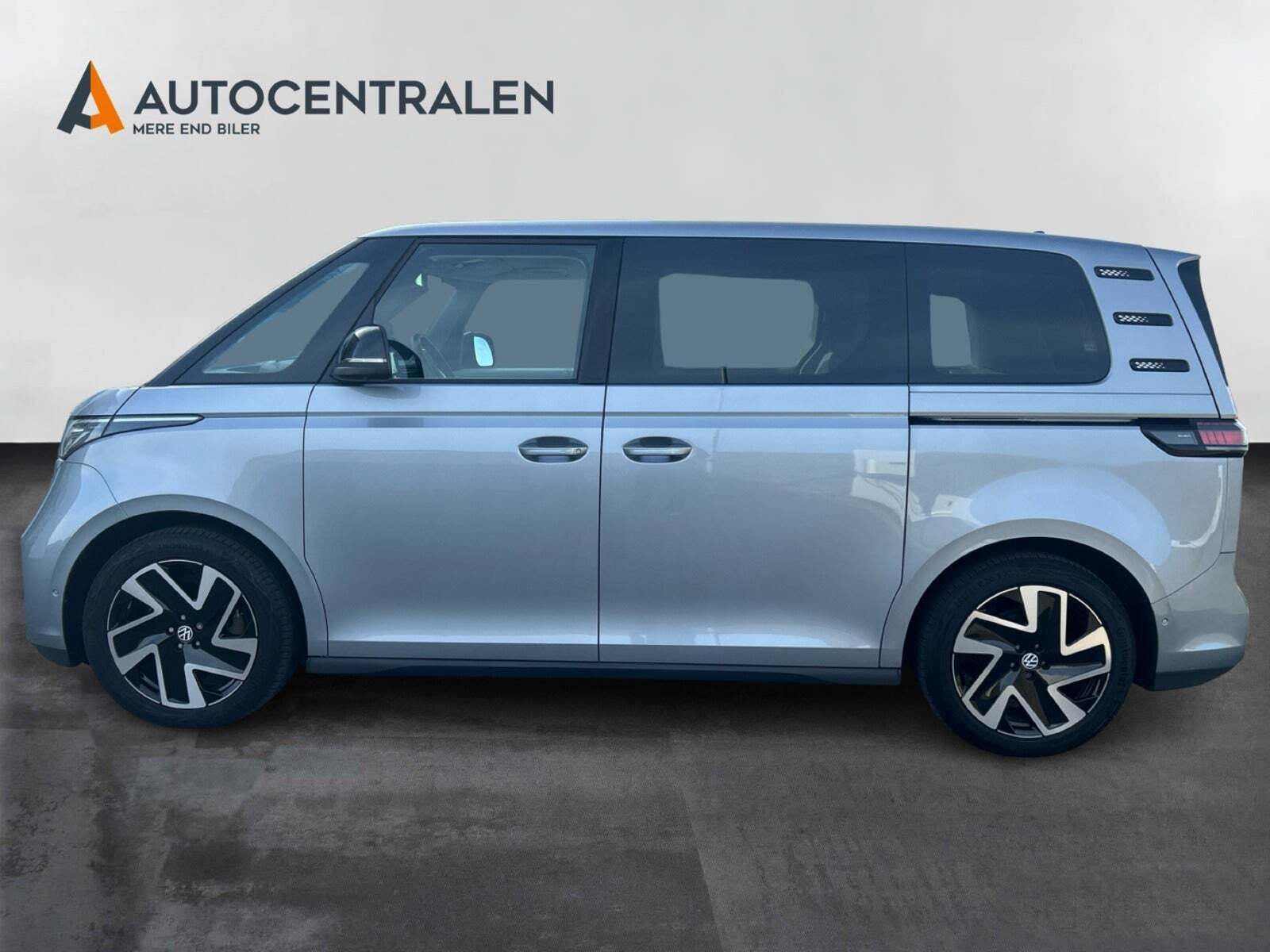 VW ID.Buzz 77 Style 75 Years Edition SWB