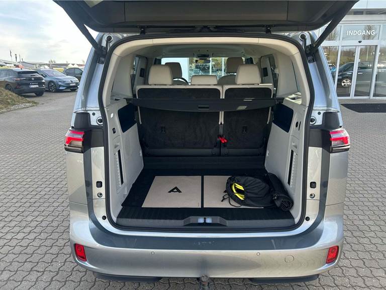 VW ID.Buzz 77 Style 75 Years Edition SWB