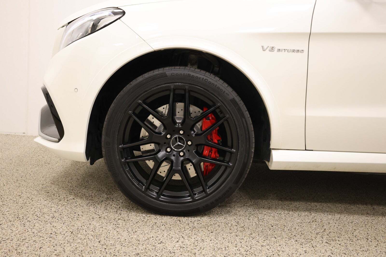 Hvid Mercedes GLE63 fra 2016