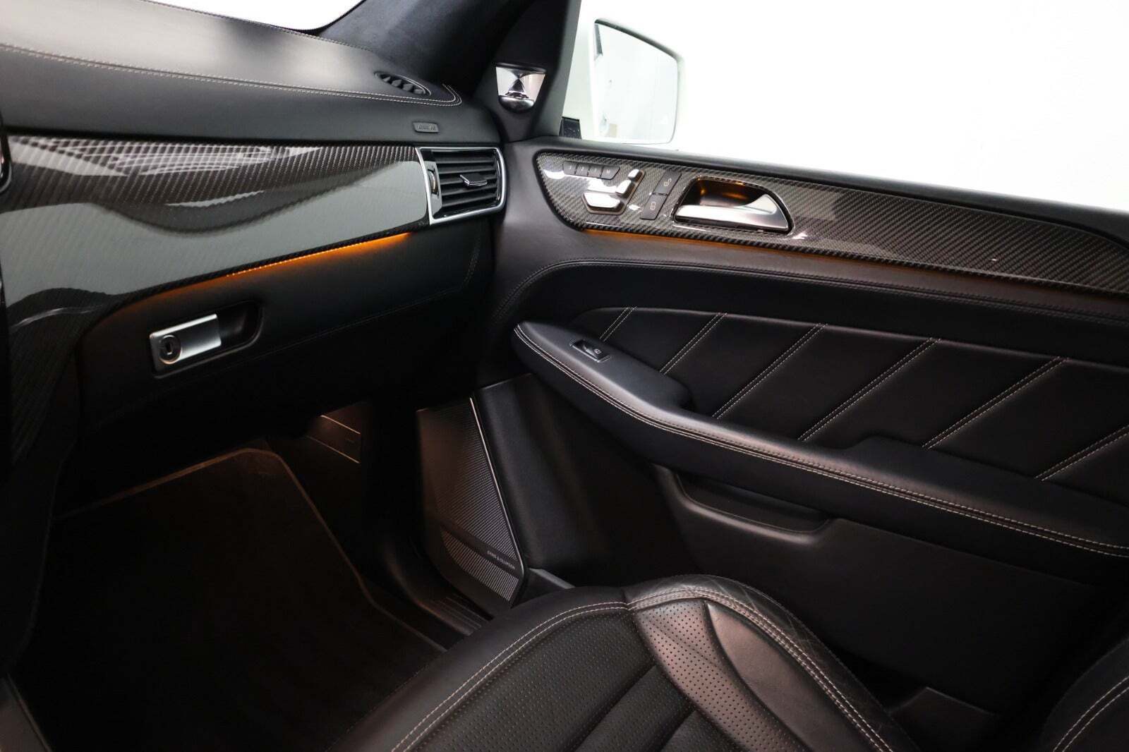 Hvid Mercedes GLE63 fra 2016