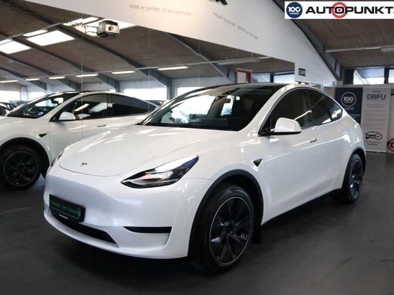 Tesla Model Y Long Range RWD