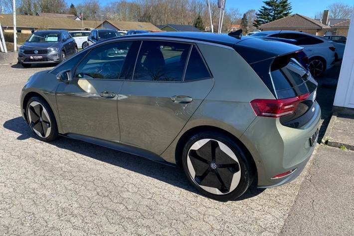 Grøn VW ID.3 fra 2023