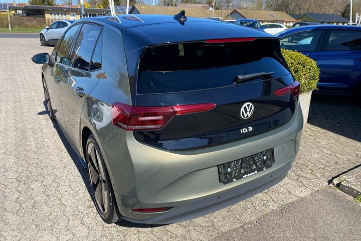 Grøn VW ID.3 fra 2023