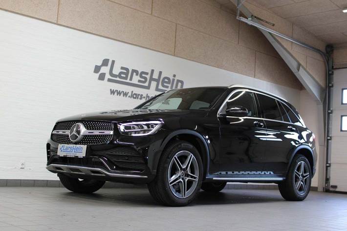 Sort Mercedes GLC300 de fra 2022