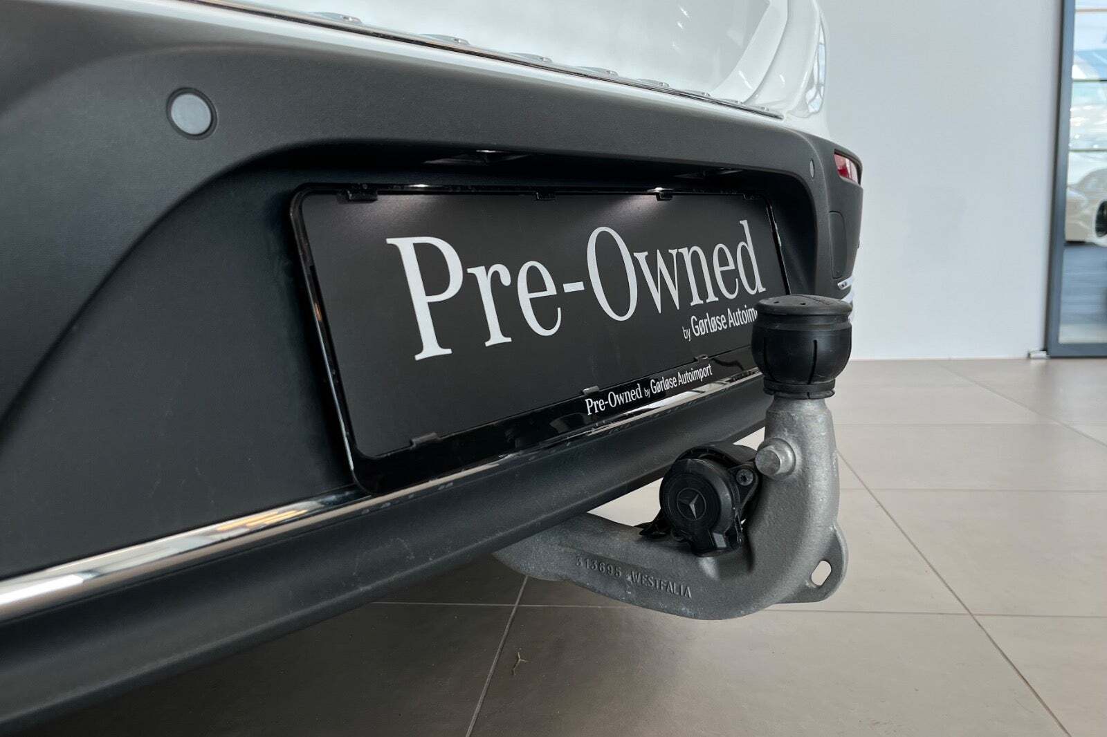 Hvid Mercedes EQA250 fra 2024